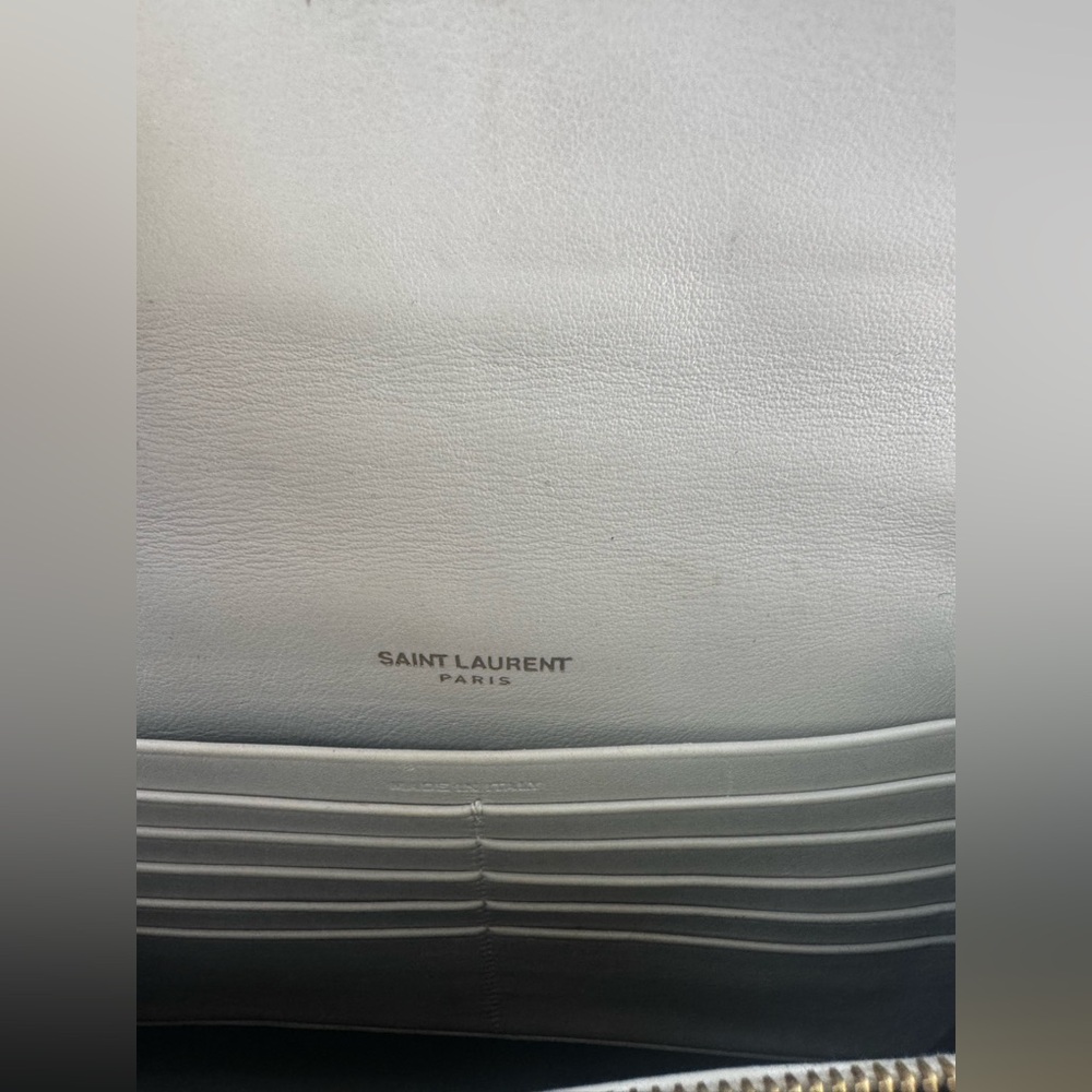 Yves Saint Laurent Glossy Cream Crossbody Bag - Picture 6 of 14